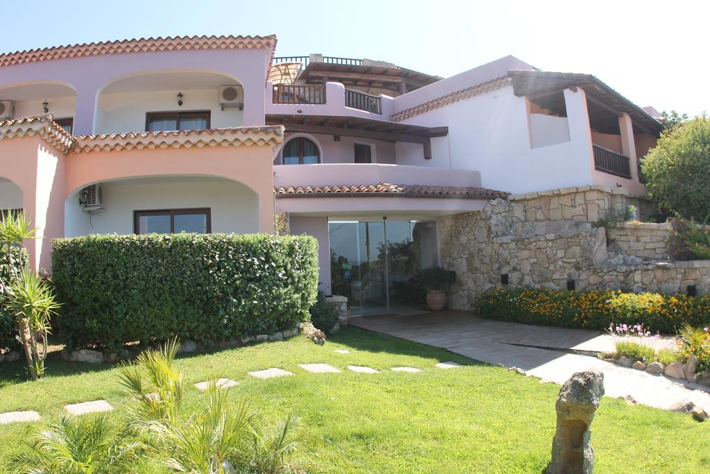 Hotel Li Graniti Baja Sardinia Buitenkant foto